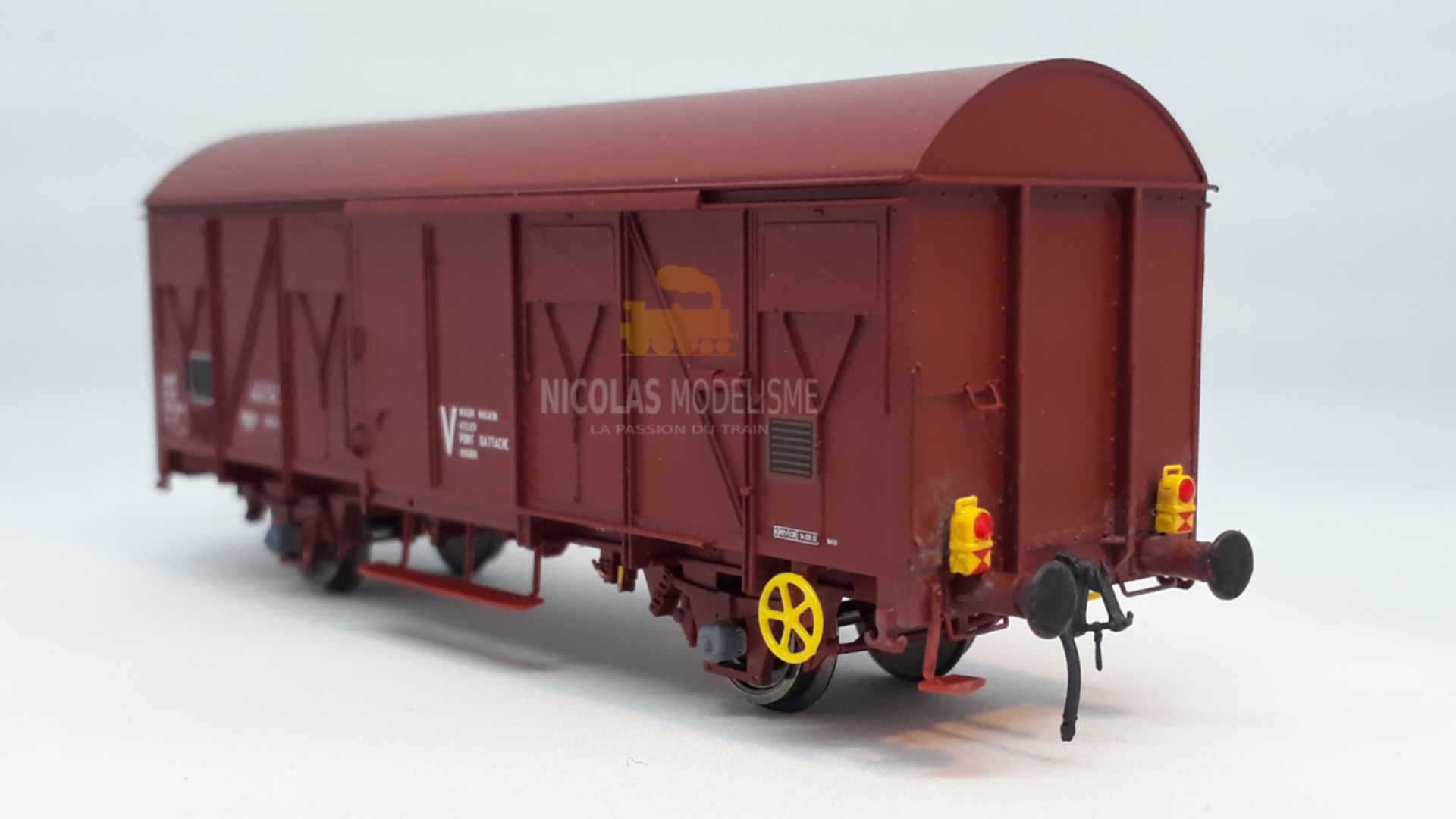 Lanternes fonctionnelles wagon Jouef
